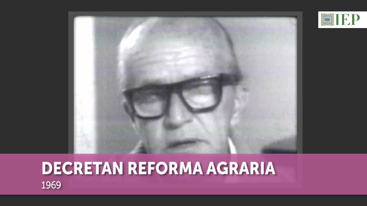 1969 Decretan reforma agraria