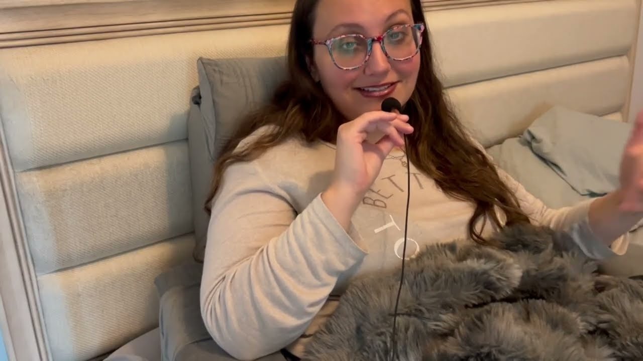 ASMR COMO FOI MEU APRENDIZADO DO INGLES - sussurros no mini microfone