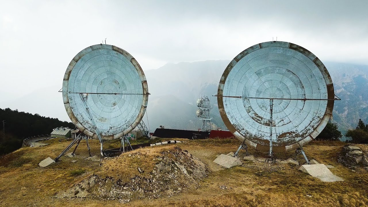 Secret Base IN MOUNTAINS [ Abandoned ]