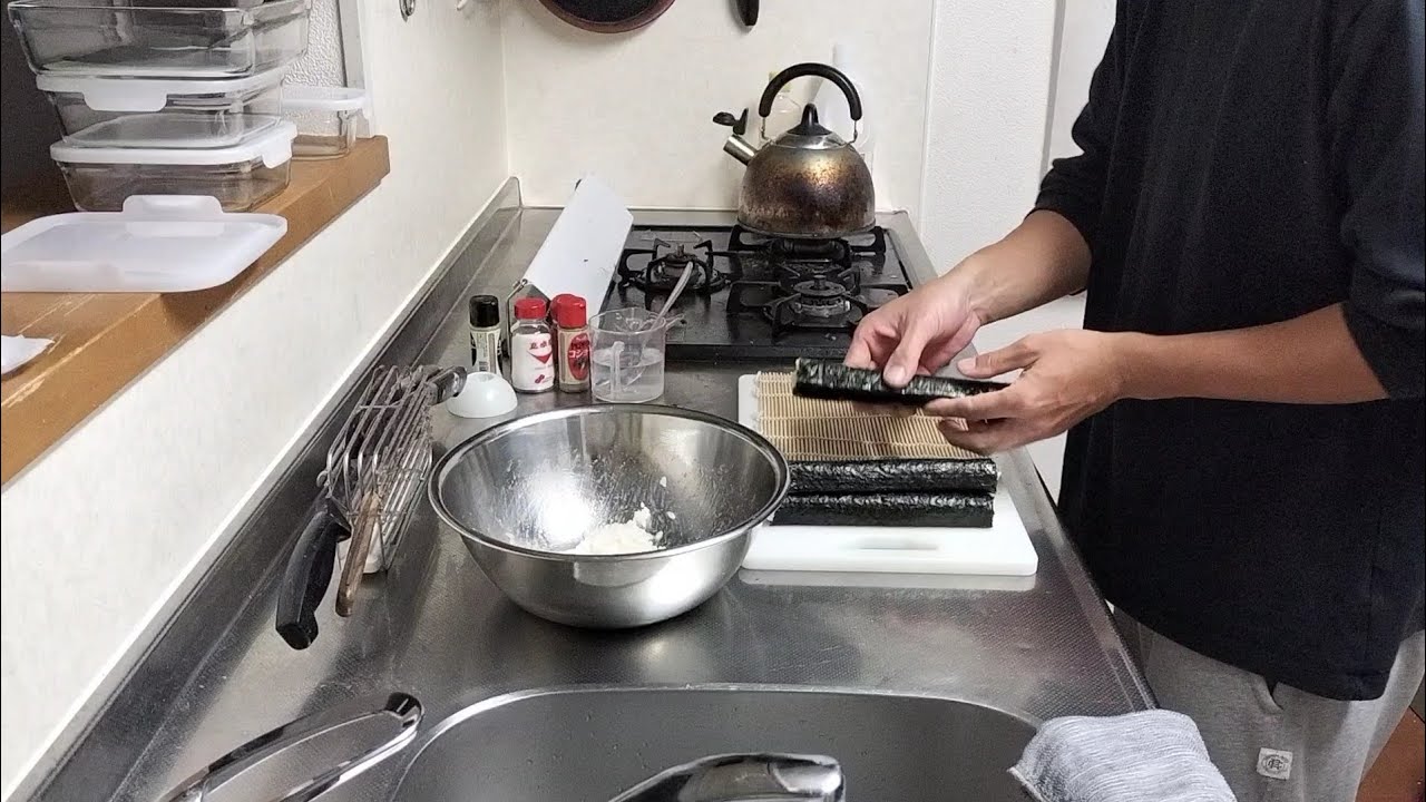 Calm Cooking at Home | Tamagoyaki & Natto Maki