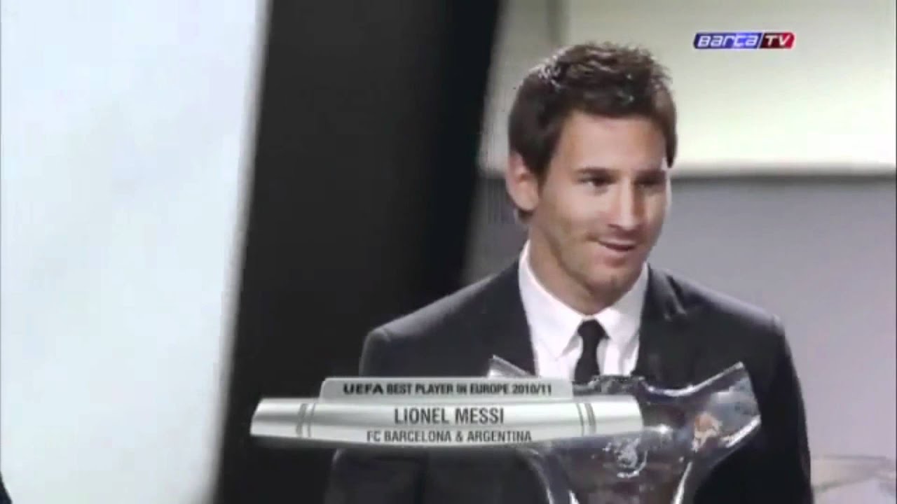 Messi wins UEFA best player in europe award 2011