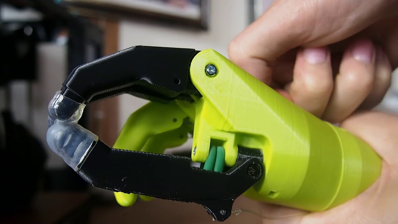 Hintha 3D-Printed Prosthetic Hand Project - First Prototype