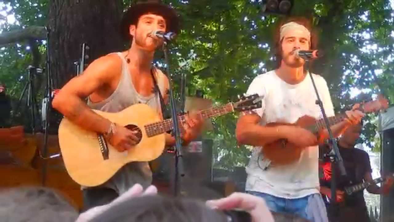 Fréro Delavega - Même si c'est très loin - Vierzon 2015