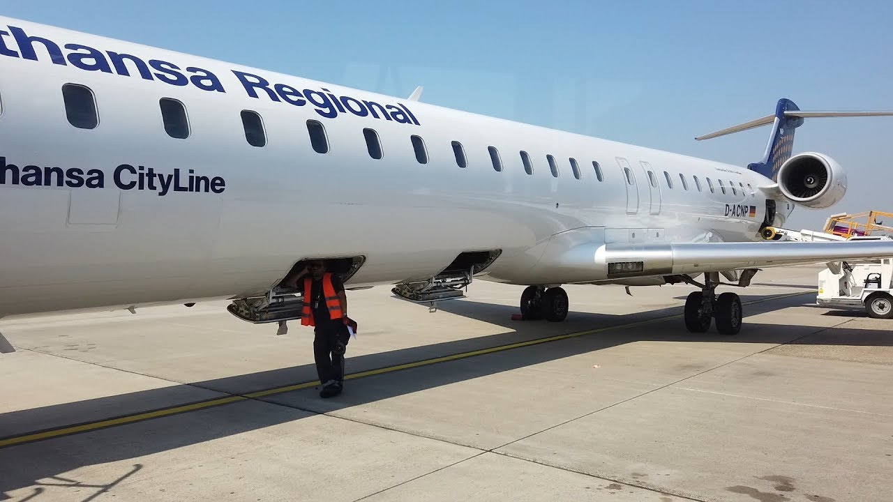 Lufthansa CRJ-900 Business Class DUS-FRA, Trip to Germany