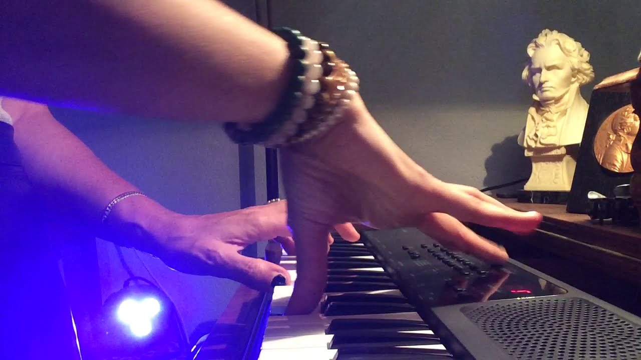 Tuto du Yamaha pss a 50 petit clavier vraiment très complet !...