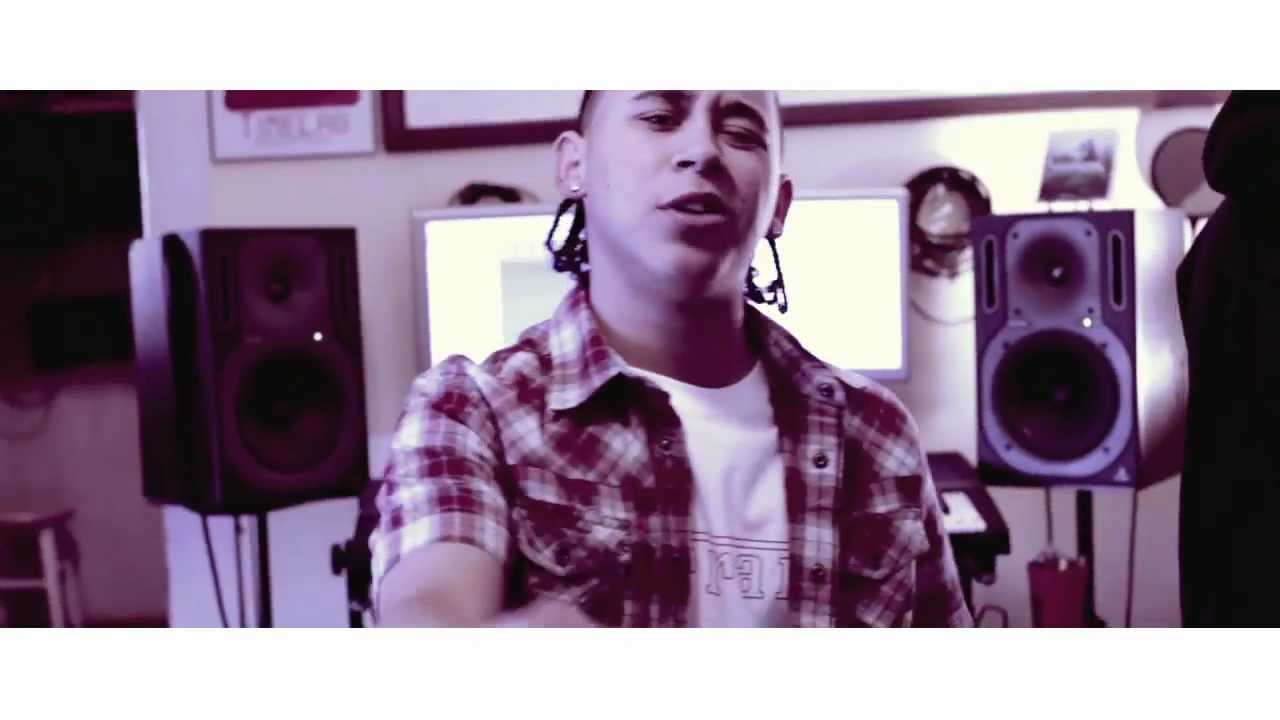 SIEGE- WONKA [ REMIX ] [ OFFICIAL VIDEO ] 2 TRACK TUESDAYS&trade;