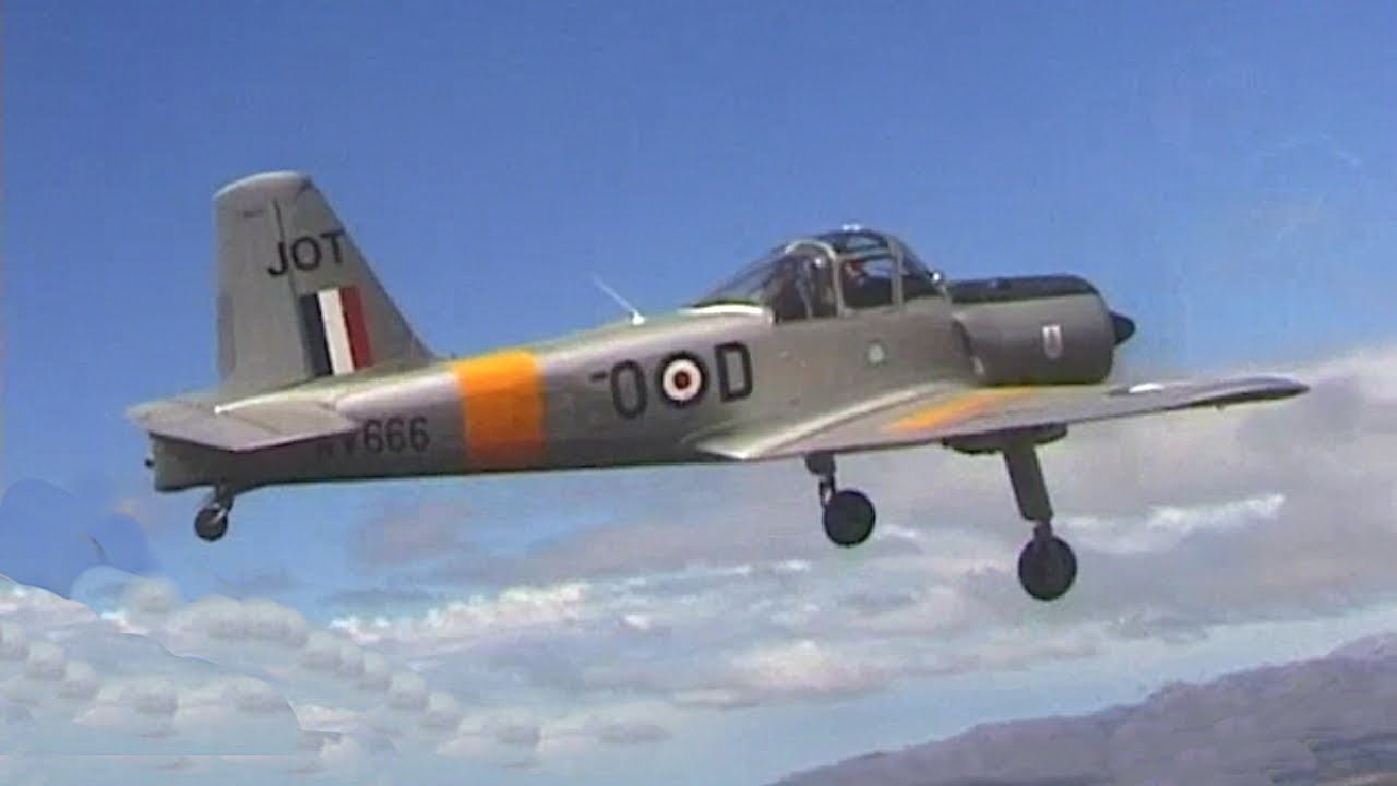 Percival P.56 'Piston' Provost Air-To-Air