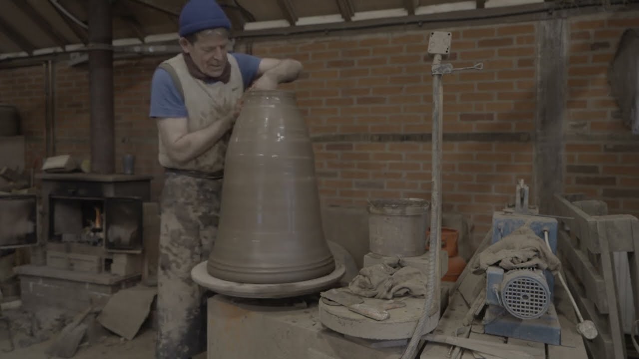 Gabriel Nichols throwing a Rhubarb Forcer
