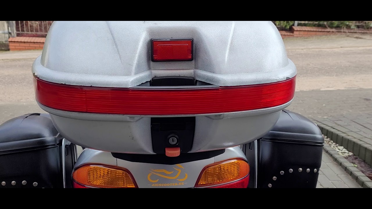 Suzuki AN 650