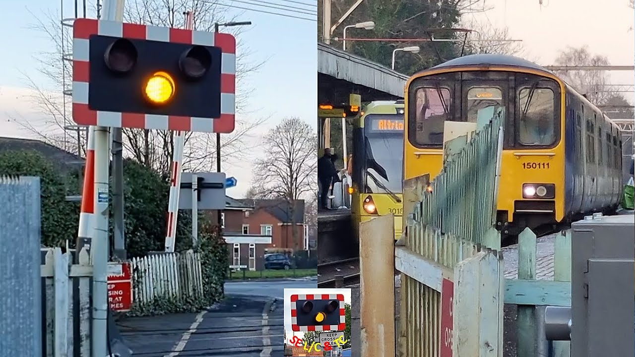 Navigation Road Level Crossing, Greater Manchester