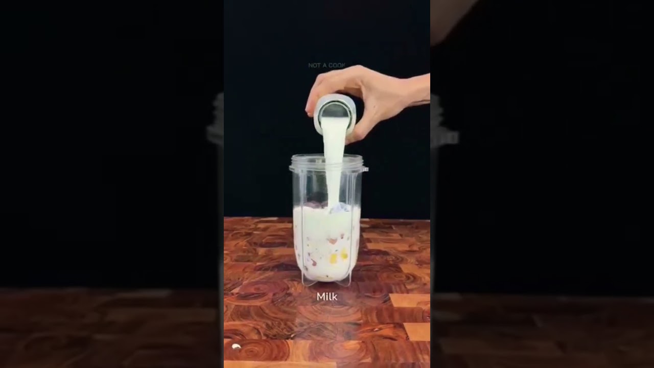 18gram protein shake reverse ASMR SUBSCRIBE TO @ReverseASMR22  #asmr #mixshake #smoothee .......