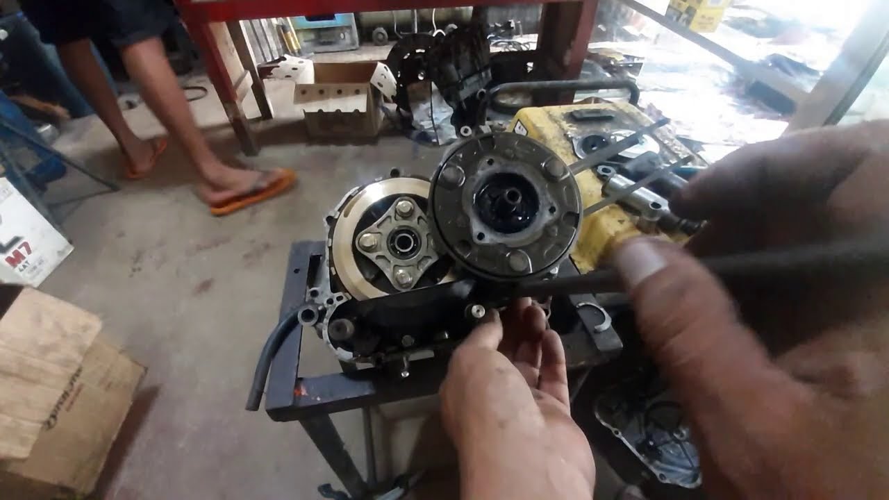 PAANO MAG PALIT NG CLUTCH LINING NG RUSI110 RUSI125 XRM110 XRM125 PART1