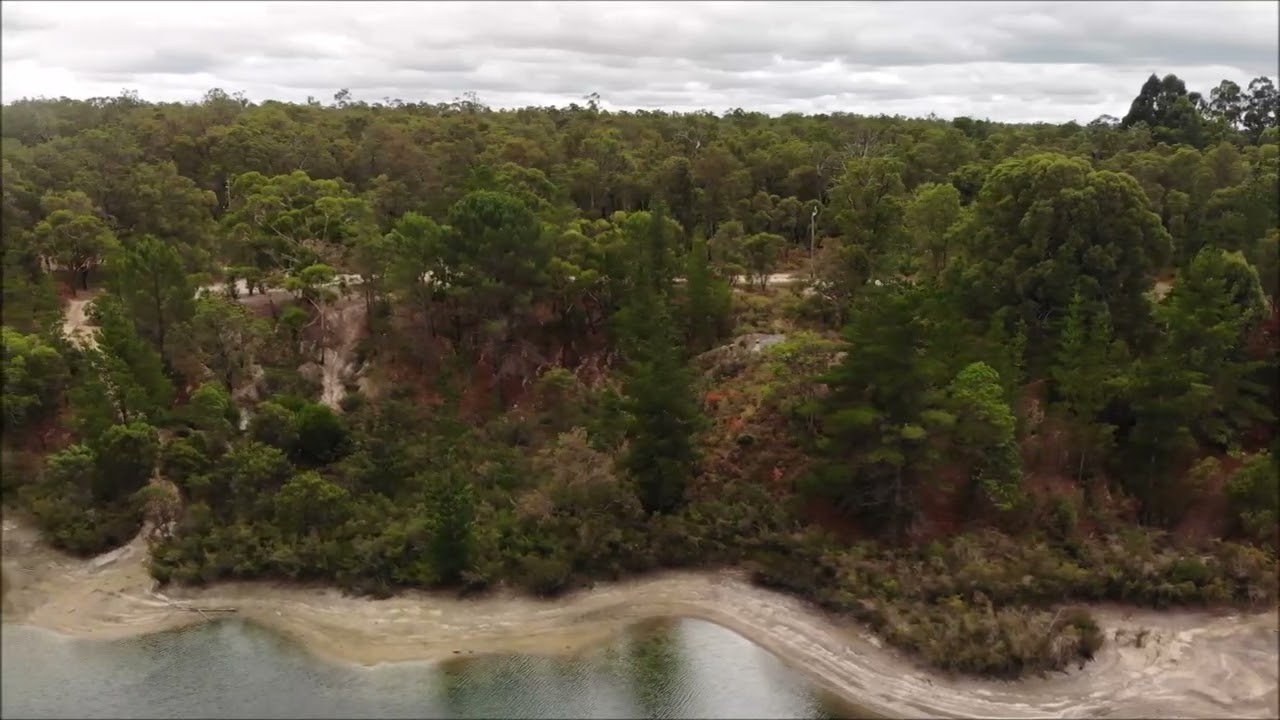 Black Diamond Lake, Allanson, West Australia, April 2023