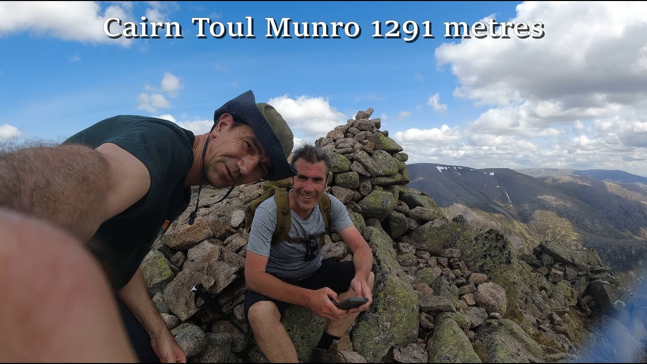 062.Cairn Toul - Braeriach traverse in one day.Hiking in Scotland,England and Wales.