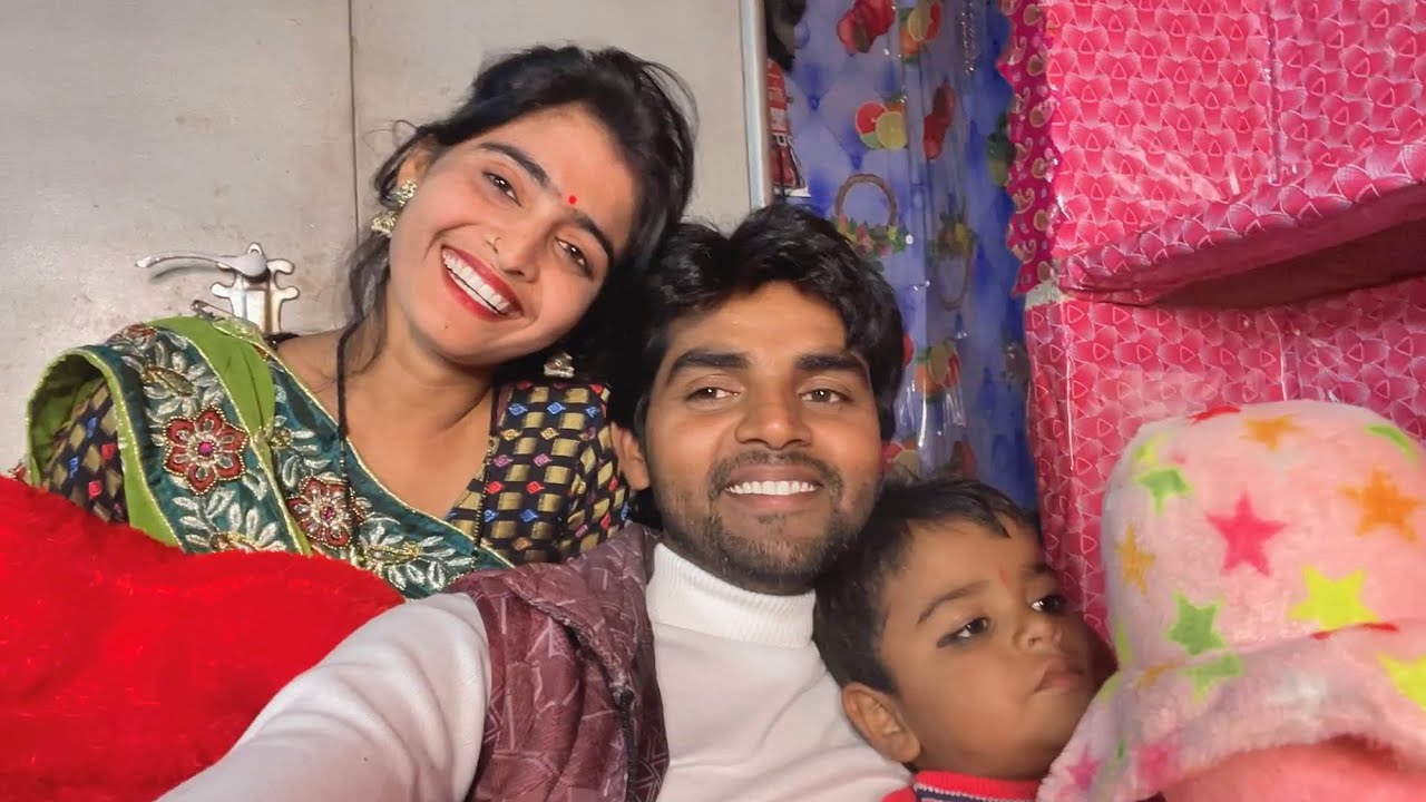छोटी सी जिंदगी  love marriage couple ♥️😊