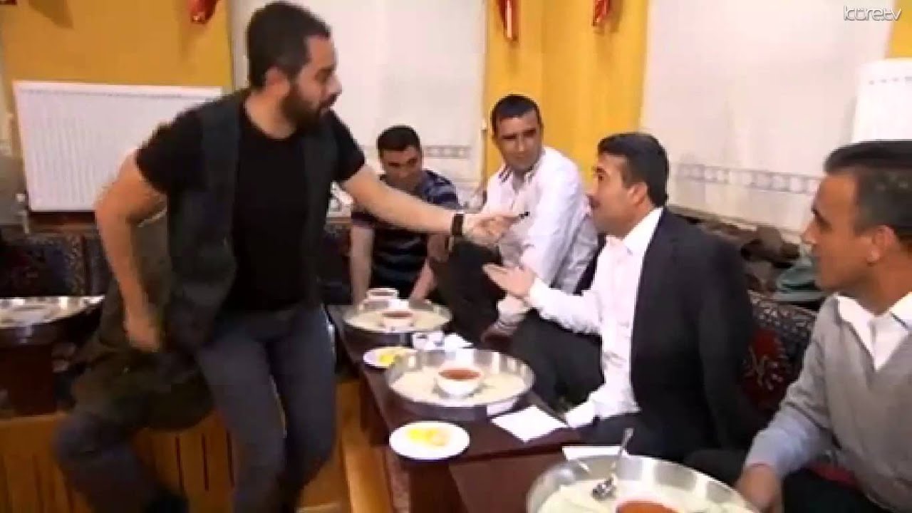 Arabaşı ( dAVETSİZ mİSAFİR)