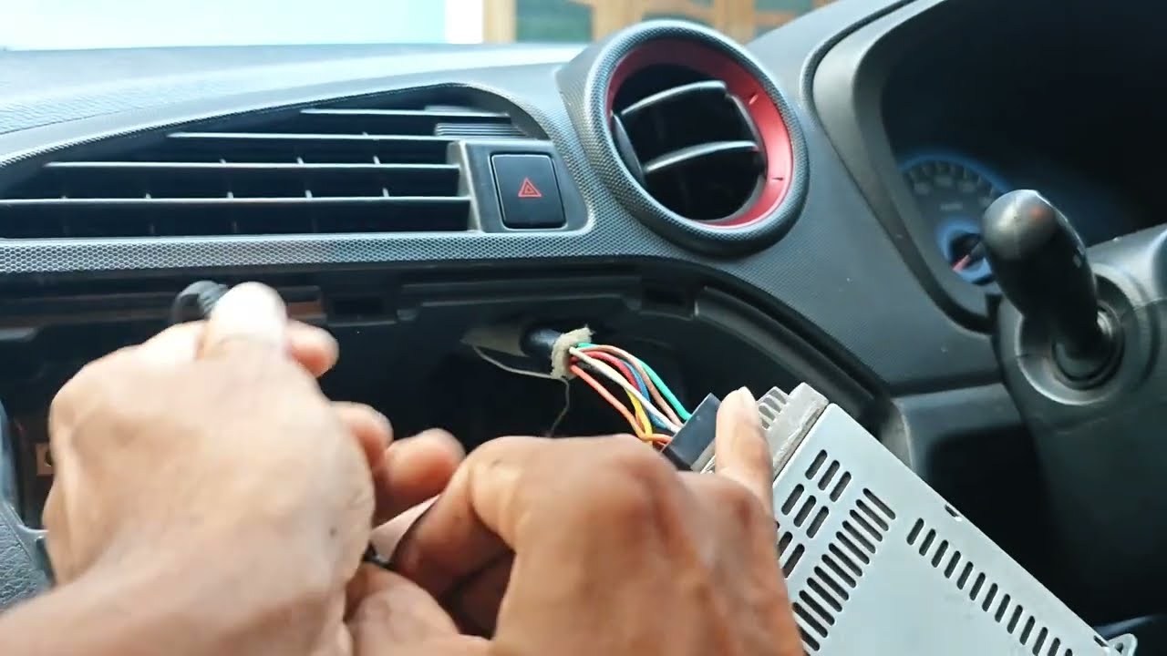 How to enable rear speaker connection in #datsun #redigo #renault #kwid