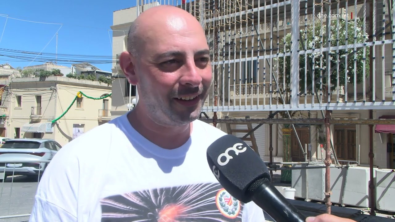 IL-KNISJA TAS-SIĠĠIEWI FL-ARTI PIROTEKNIKA