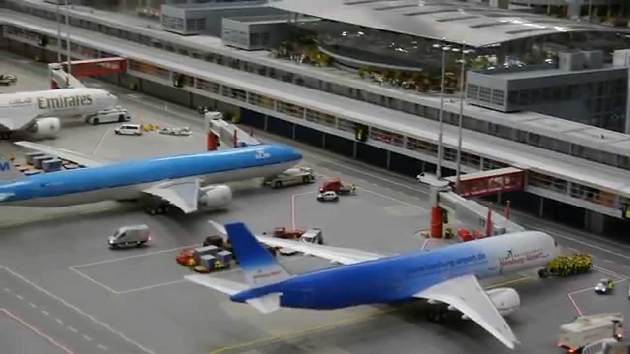Miniatur Wunderland Hamburg - Flughafen Knuffingen