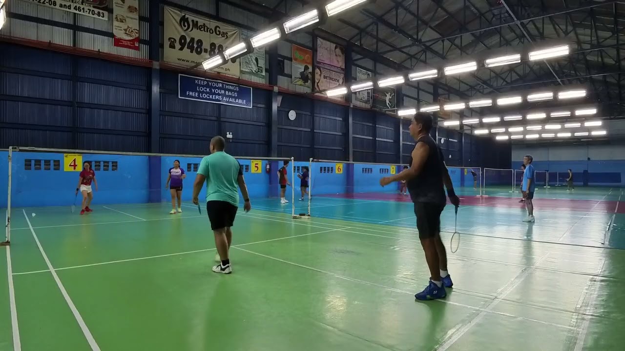 Dani/Danica VS Ted/Ivan