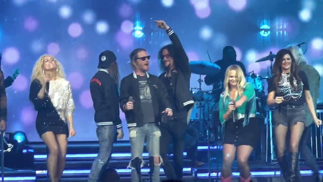 Miranda Lambert, Little Big Town, & Cadillac Three 