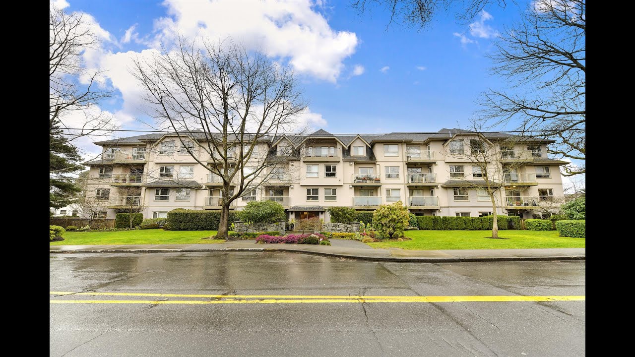 Unit 406 Richmond Ave 1715, Victoria BC