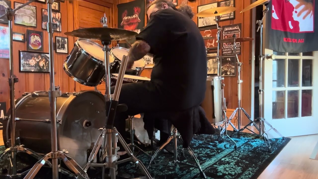 EPIC DRUM FAIL 🤘🏻🤣🥁#drums #drummer 