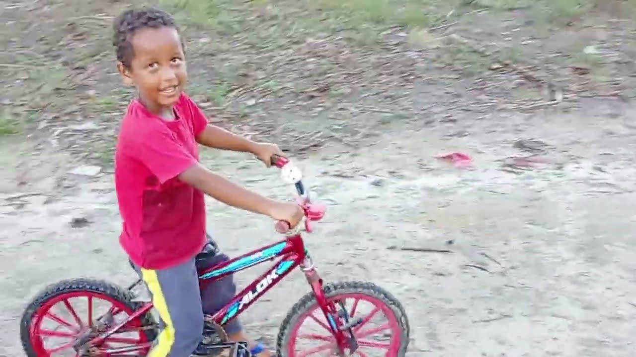 Dano grau de bicicleta 