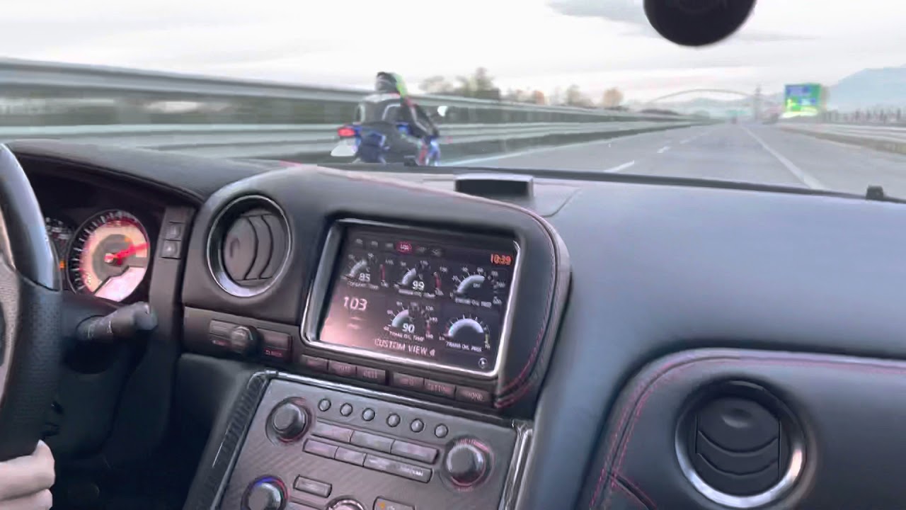 2000hp R35 (1400hp setting map5) vs gsxR k8 fbo, Vis Kosova