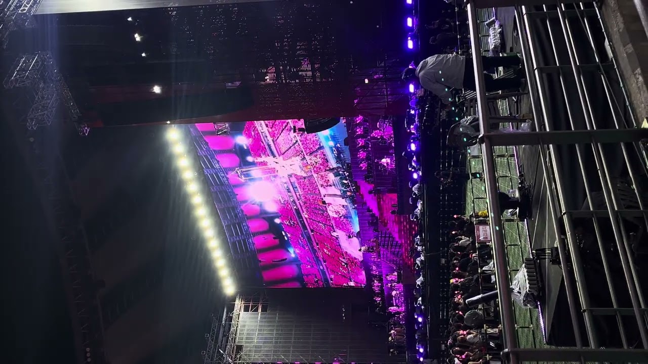 240921 너의 의미 - 아이유 @상암월드컵경기장