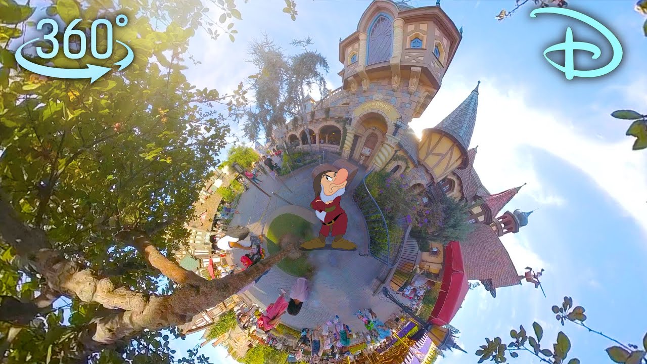 360° Snow White’s Enchanted Wish at Disneyland Park