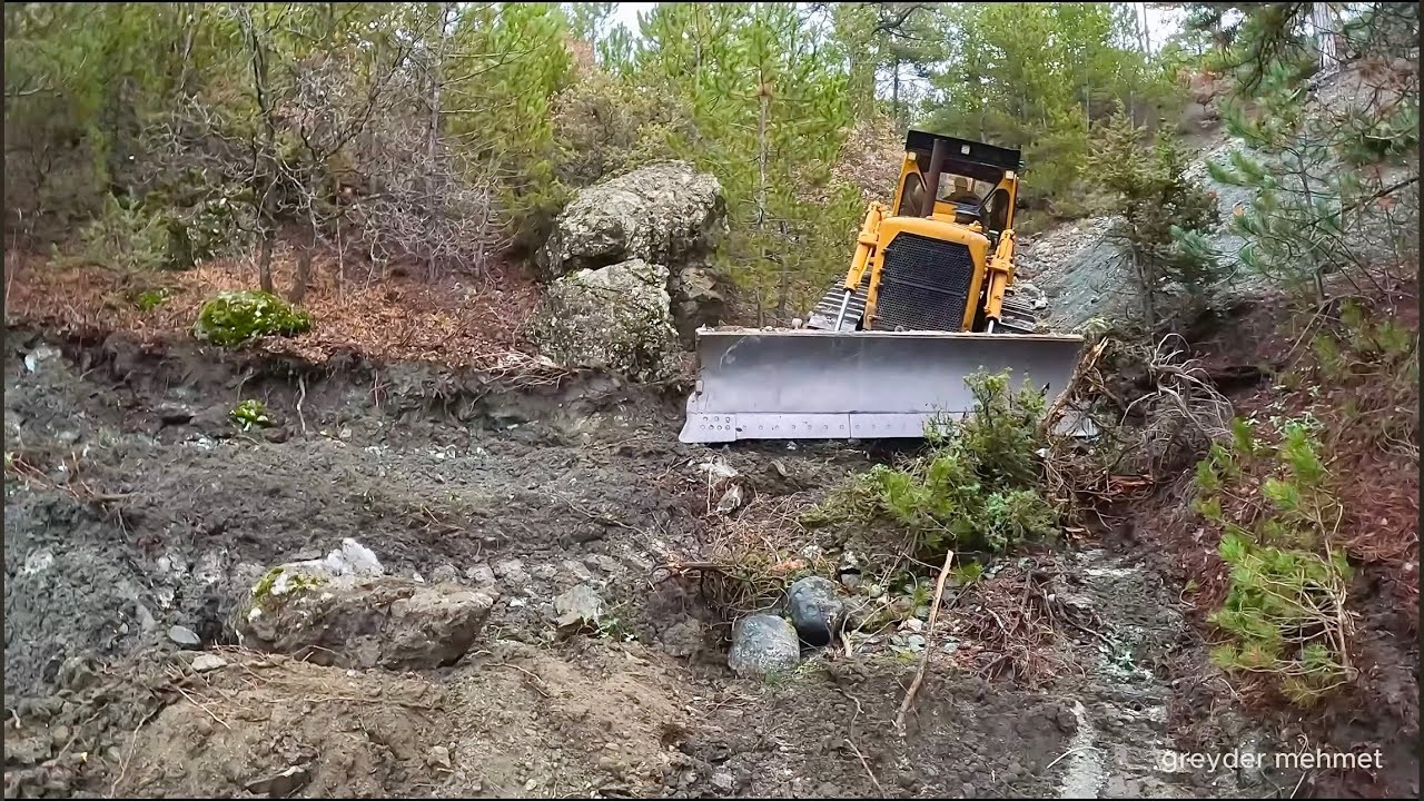 Как бульдозер Caterpillar D7G справляется с твердой почвой? #бульдозер #caterpillar