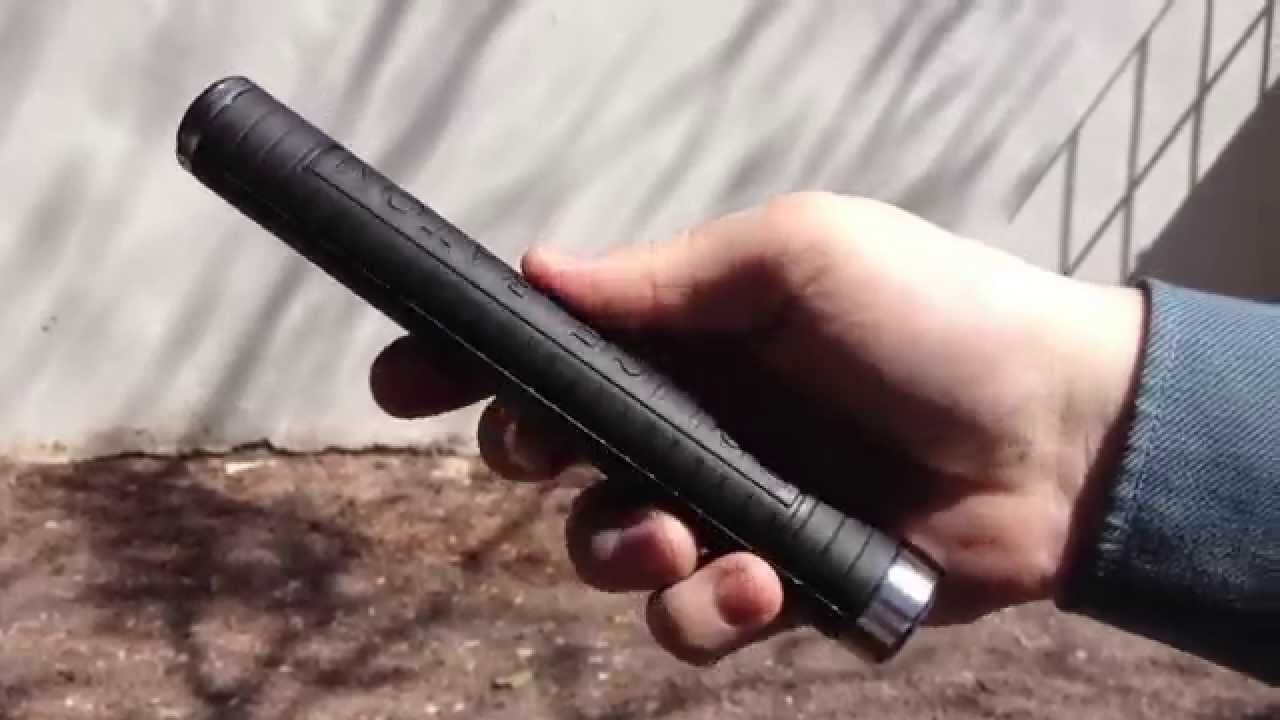 Bast&atilde;o Retr&aacute;til PoliceBaton em Metal