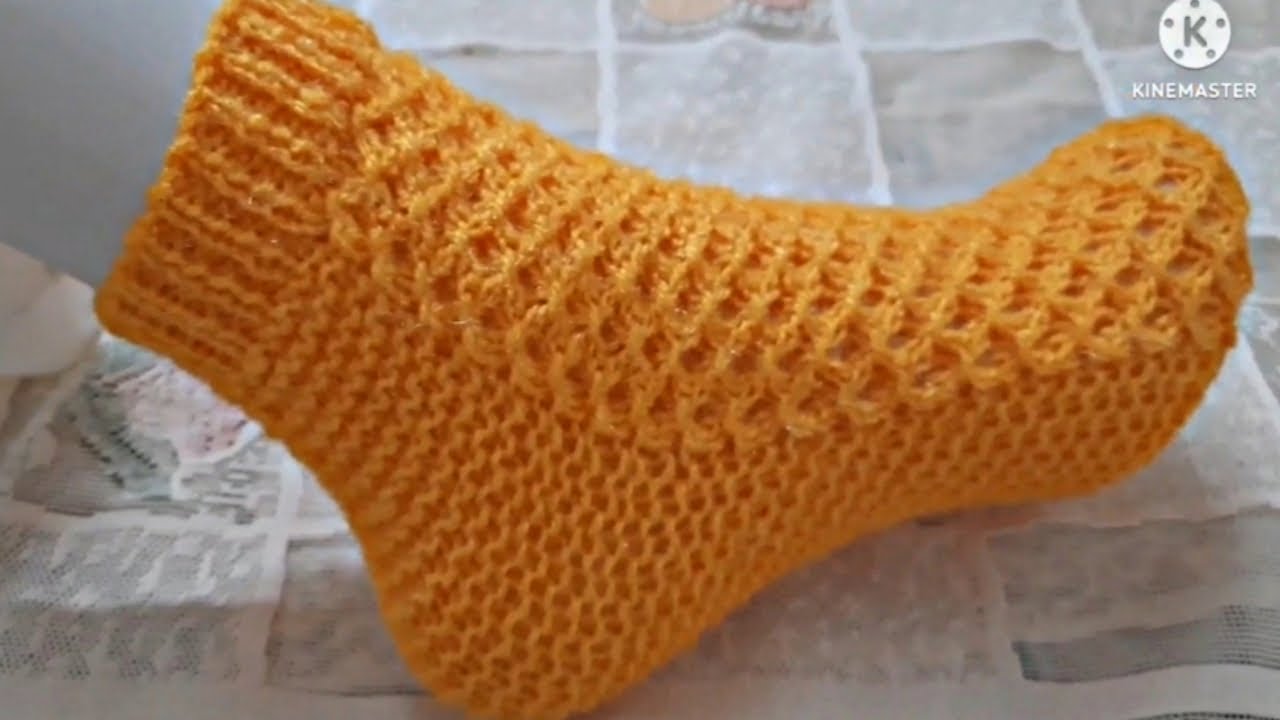 Ladies socks 4-5 no. knitting in hindi | one coloured designer ladies socks | thumbless ladies socks