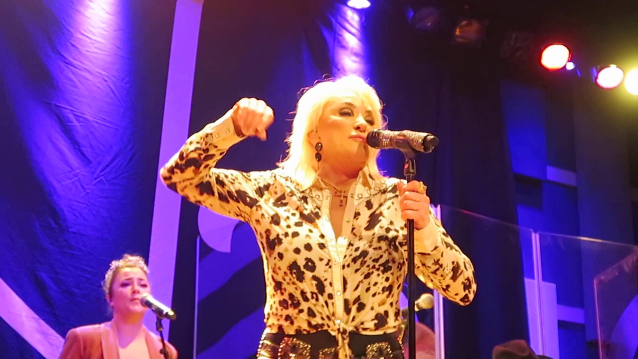Tanya Tucker Live Song 