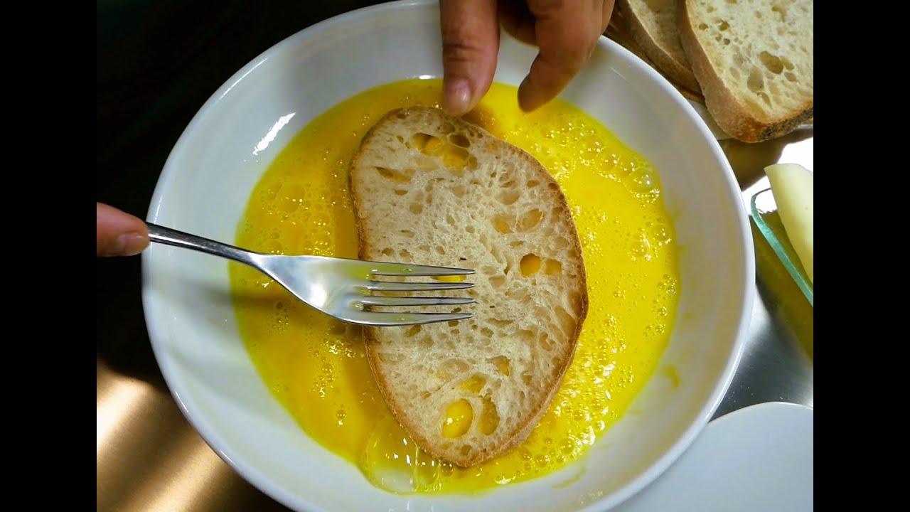 Fantastico Unico e Originale: Ricetta di Pane Fritto 😋😋con L' Uovo e La Scamorza. Mai Visto!!!