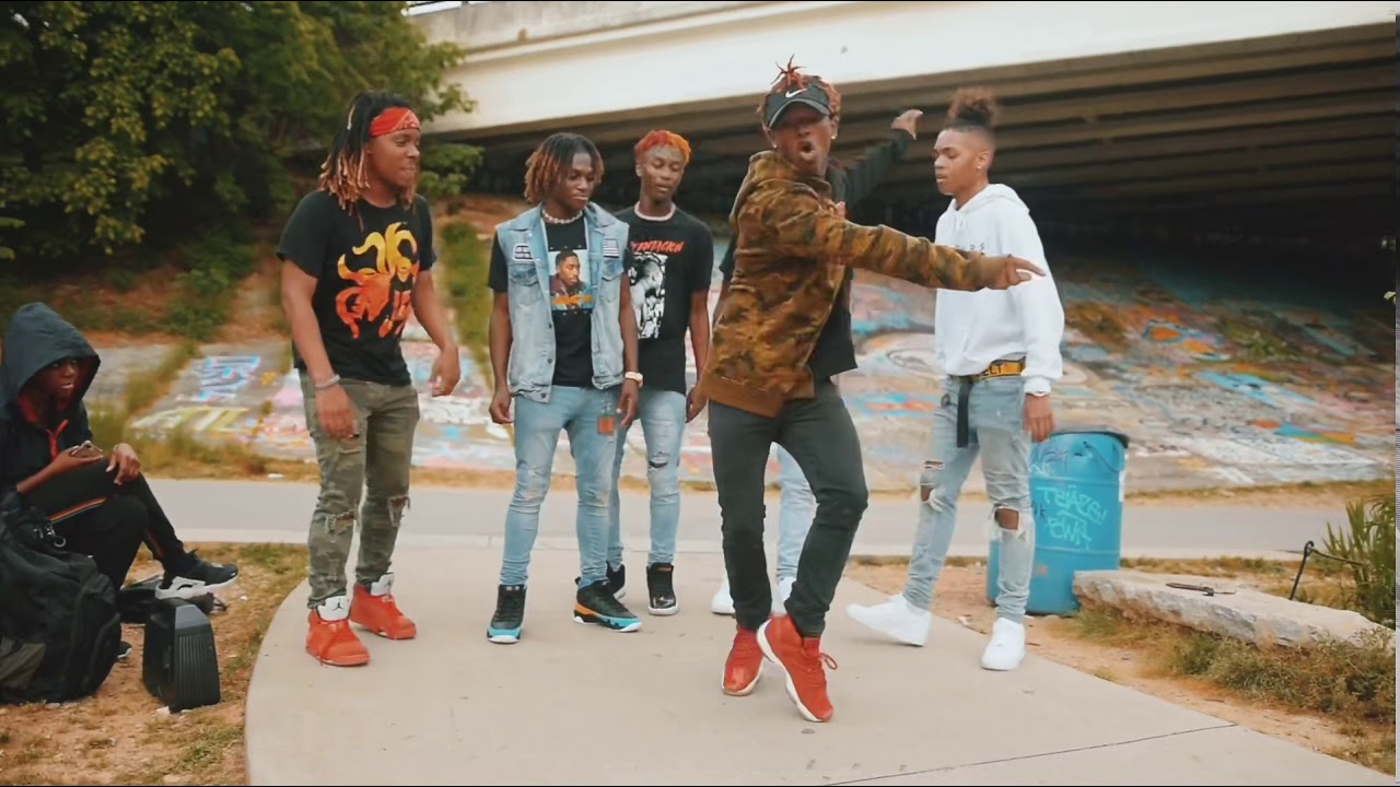 Miley Cyrus - Party In The U.S.A (Dance Video) @t.eian