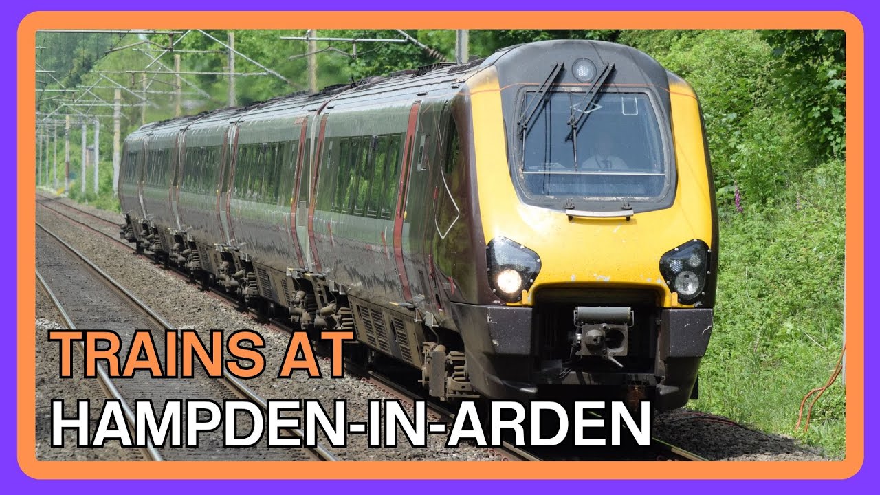 TRAINS at HAMPTON-IN-ARDEN railway station