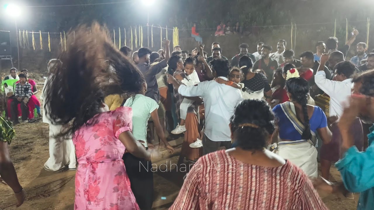 പറവച്ചു നിറപറ വച്ചു/ അതിരപ്പിള്ളി ബാലഭദ്ര ക്ഷേത്രം / രാജീവ് മടത്തിലാൻ/