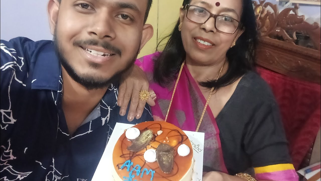 মা বেটার জন্মদিনের দিনের কিছু  মূহুর্ত্তের ভিডিও #myvlog #my love#,🙏🥰