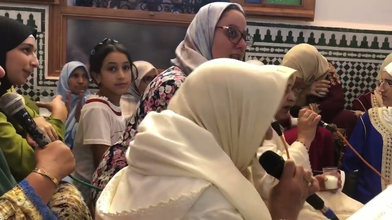 الحضرة والصلاه والسلام على رسول الله من اليوم الأول موسم الولي الصالح مولاي عبد الله الشريف