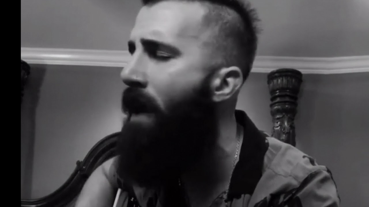 BB18 And BB19 Paul Abrahamian Singing Comipilation!