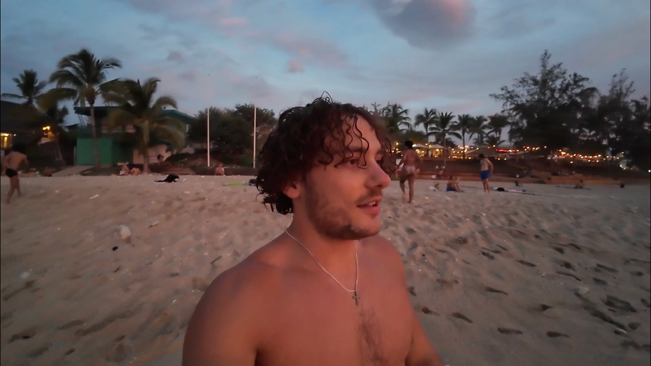 Most Beautiful Sunset In Reunion Beach !