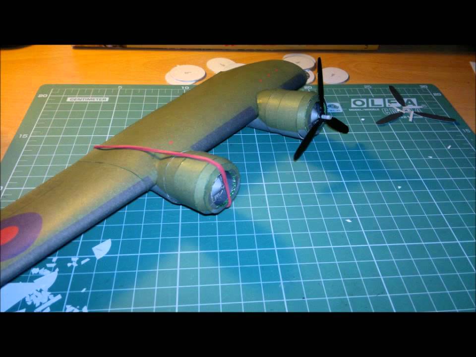 Building Paper Model of  B - 24 Liberator
