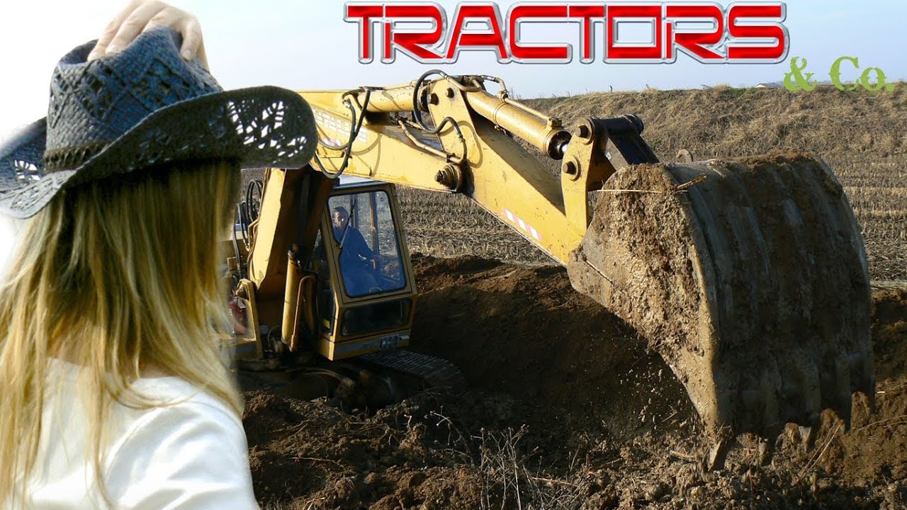 Excavator at work (BEFORE AND AFTER)