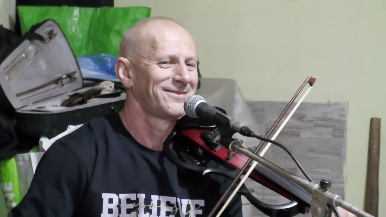 Sonu stranu Bosuta, Izvorne pjesme: Elvedin, Menso, Šaban & Žućo.