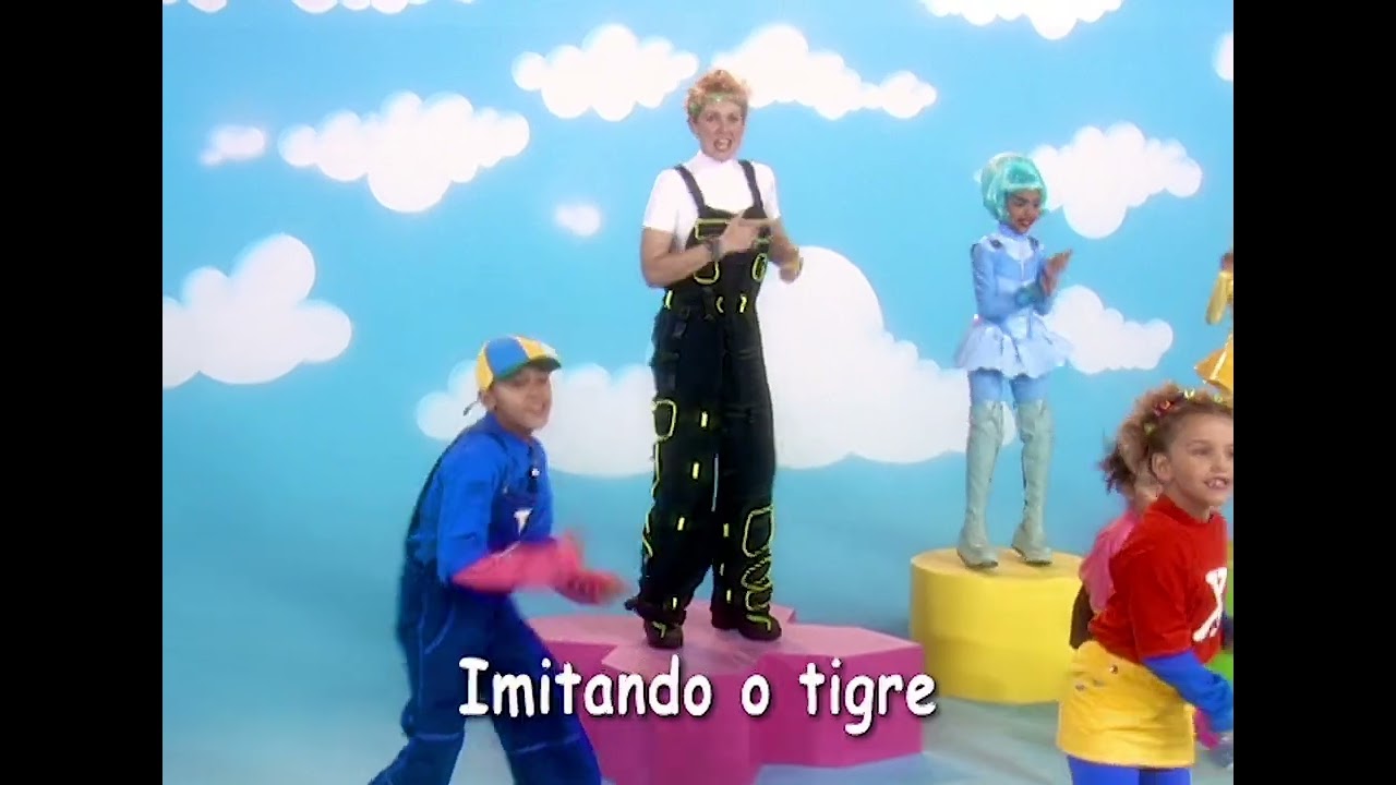 Xuxa - Dança Do Macaco (The Monkey Dance) (Vídeo Oficial - XSPB 1)