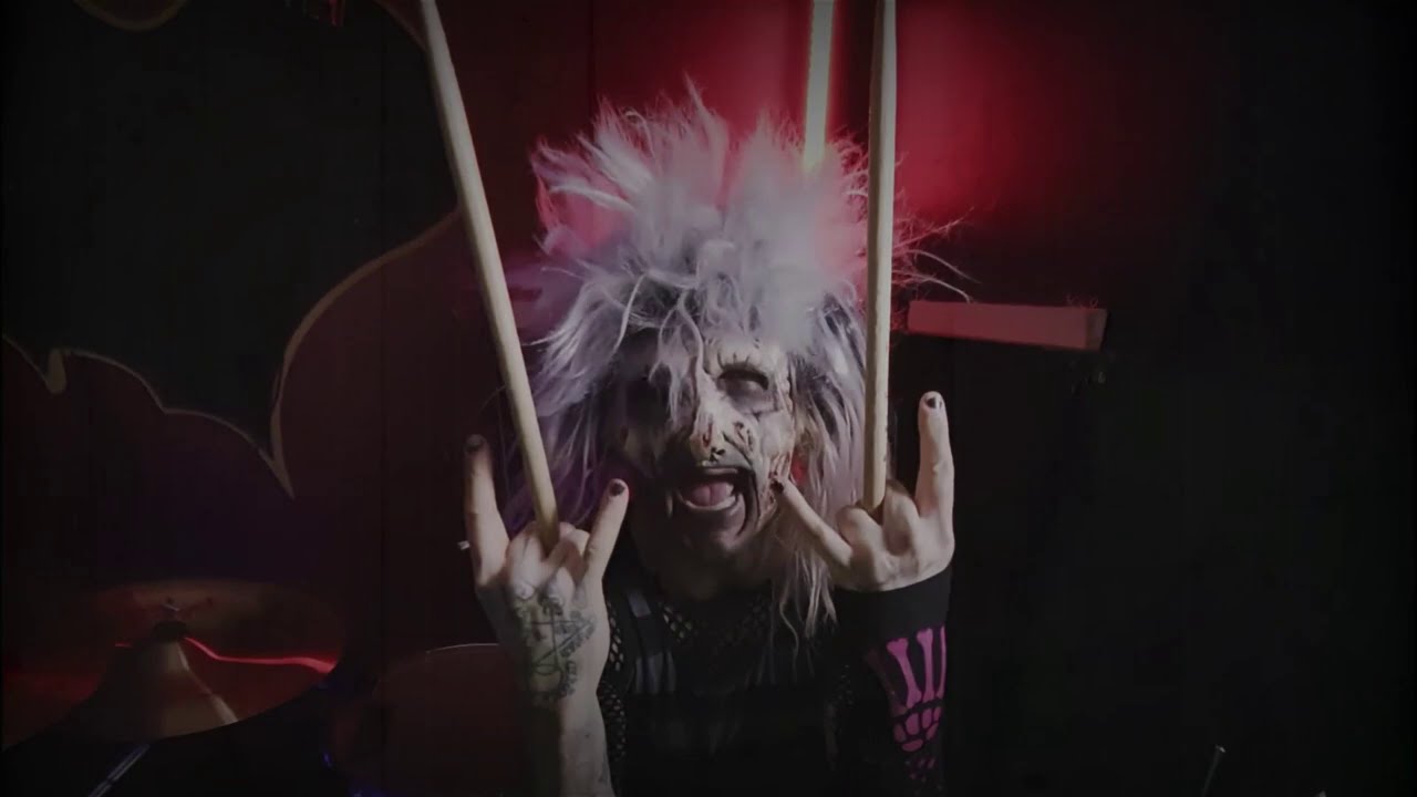Midnight Danger - Death Comes at Midnight (Scary Dee Studio Session)