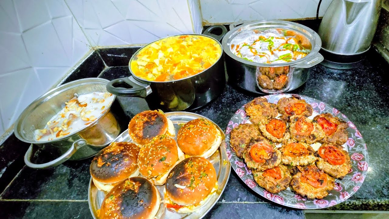 रमज़ान के इस खास वीडियो में हम बना रहे हैं कुछ बहुत ही स्वादिष्ट और आसान इफ्तार रेसिपीज़। इस वीडि