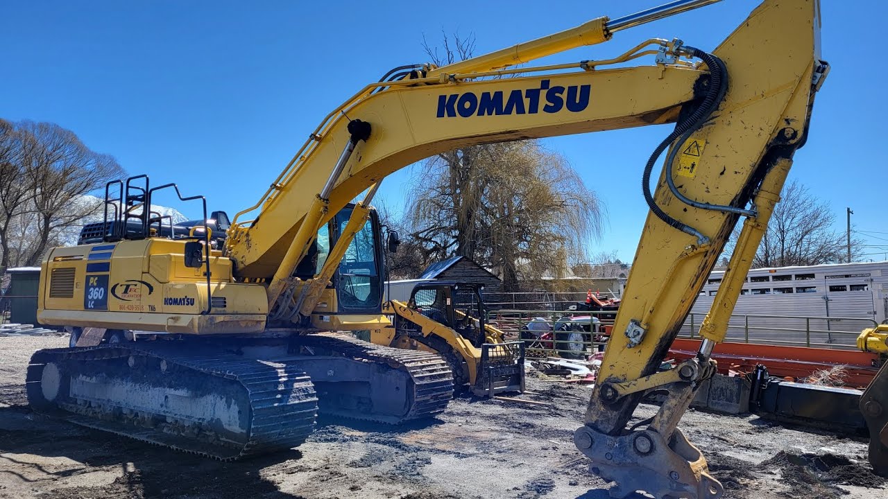 Как обслуживать Komatsu PC360-11